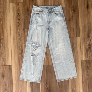 American Eagle Super High Rise Baggy Wide Leg Ankle Jeans Size 4